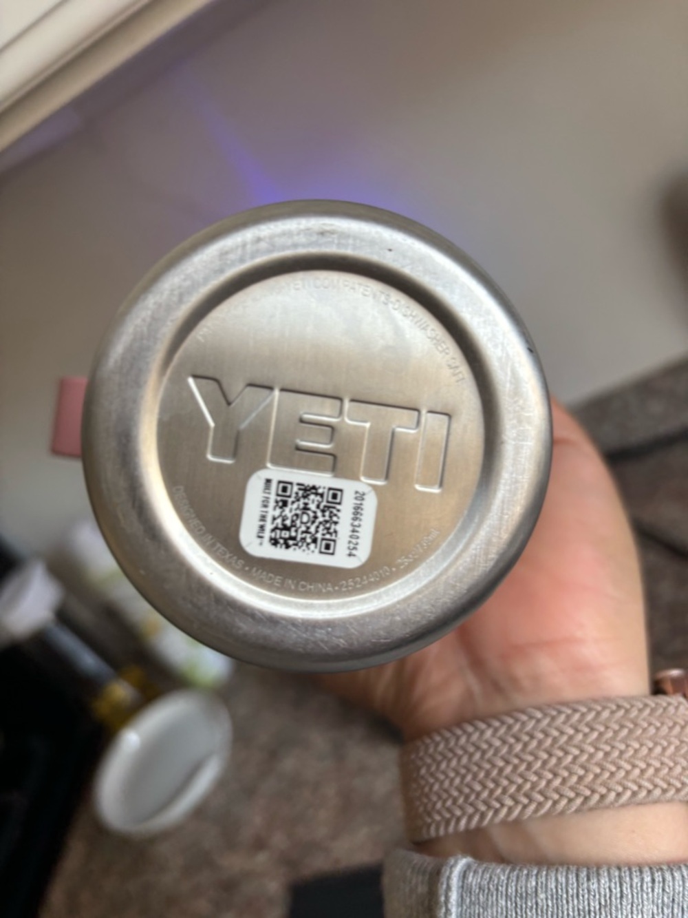 Yeti Pink Travel Tumbler with Handle and Clear Lid - Picture 6 of 6